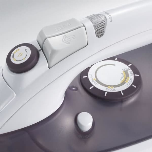 SEVERIN BA3210 Ångstrykjärn - 2500W - Keramisk belagd non-stick-sula