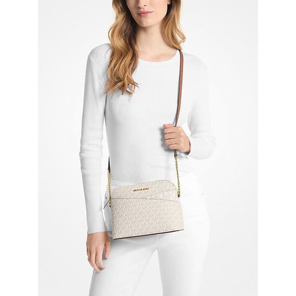 Axelremsväska - Michael Kors - Jet Set Travel Logo Dome - Medium - Vanilj