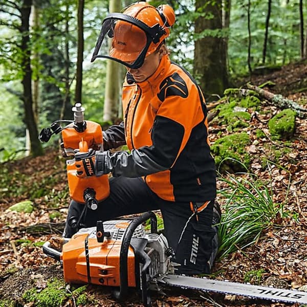 Stihl 0000 890 5004 Kedjeolja Hällpip