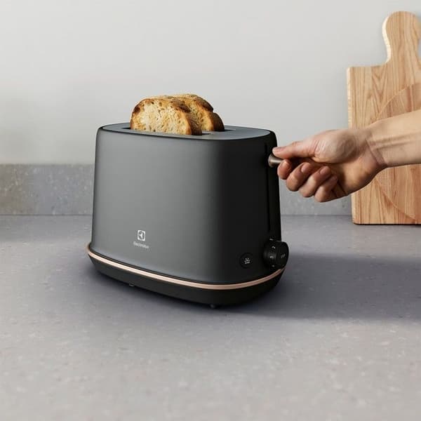 Brödrost - ELECTROLUX - E7T1-6BP - Svart - Modernt design - Kompakt och effektiv