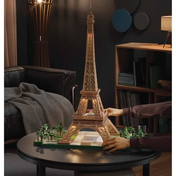 4D Bygg - Pussel 3D - Ljus Eiffel-torn - 252 delar - 90cm - från 12 år