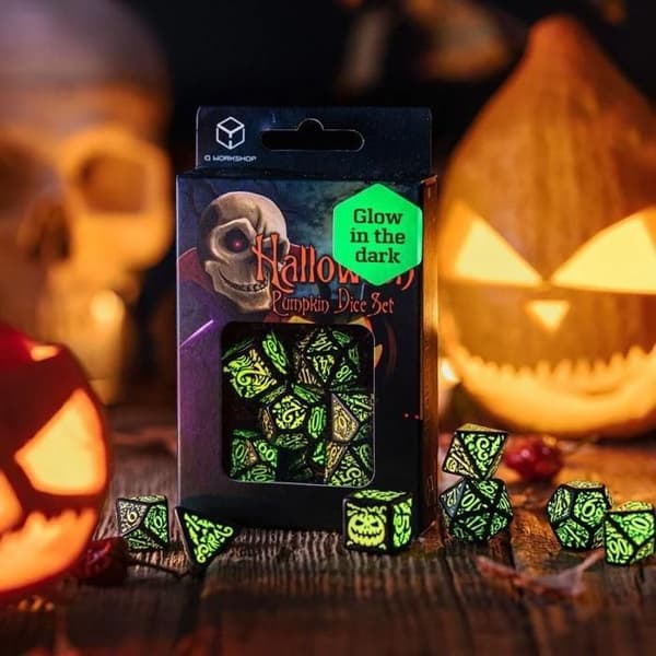 Q Workshop Halloween pumpa 7 tärningar Set