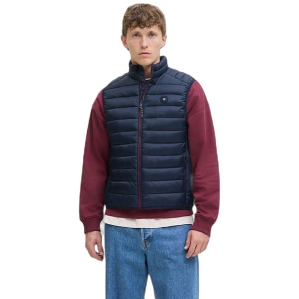 Jack & Jones Bradley Light är en ärmlös jacka