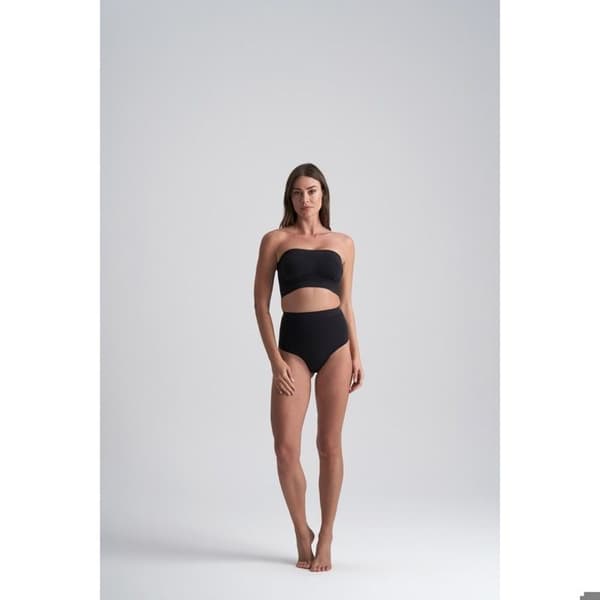 Stringtrosa för kvinnor Bye Bra Soft Touch Seamless - svart