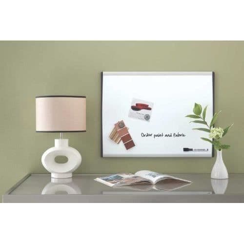 Nobo Quartet Dry Erase Board 585x430mm Böjd ram