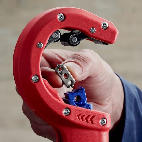 Knipex 90 23 01 BK Rörskärare