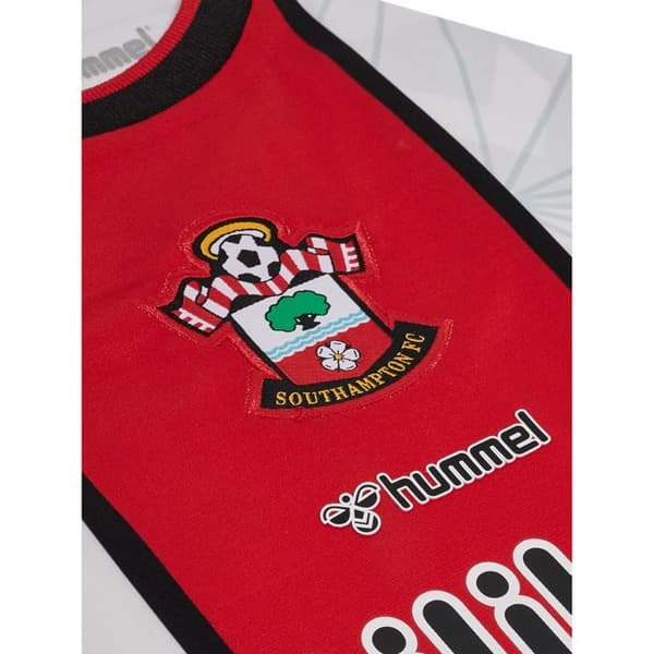 Ensemble Domicile SOU baby Hummel 2022/23