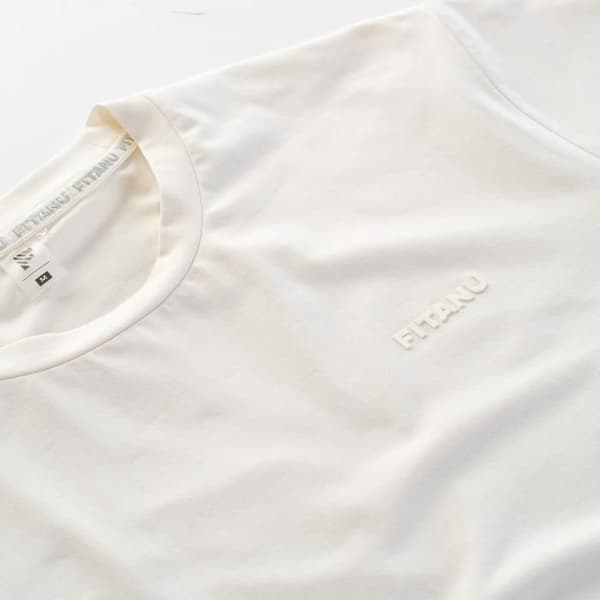 T-shirt Fitanu Froxali - vit