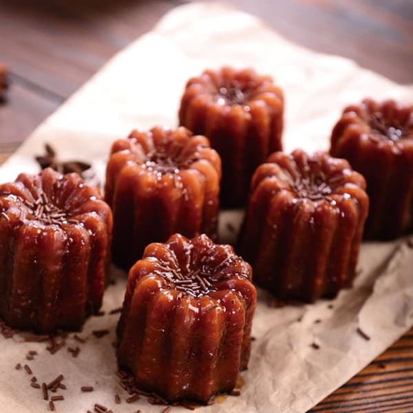 Platta med 12 Moka Canelés - Ibili