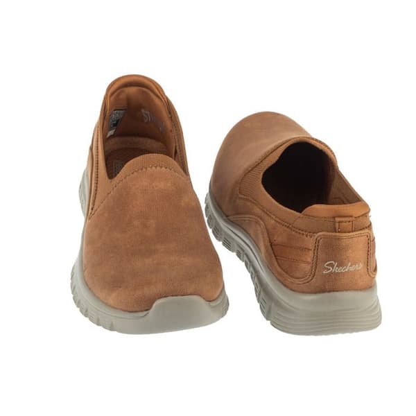 Korgar Dam - Beige - Skechers Graceful - Leaning In