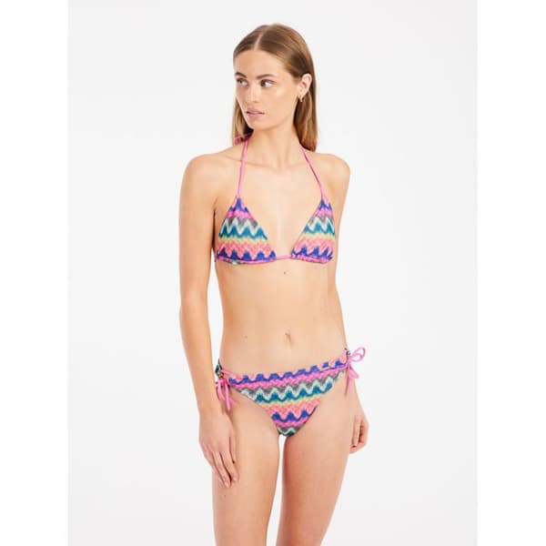 Bikini dam Protest Grip