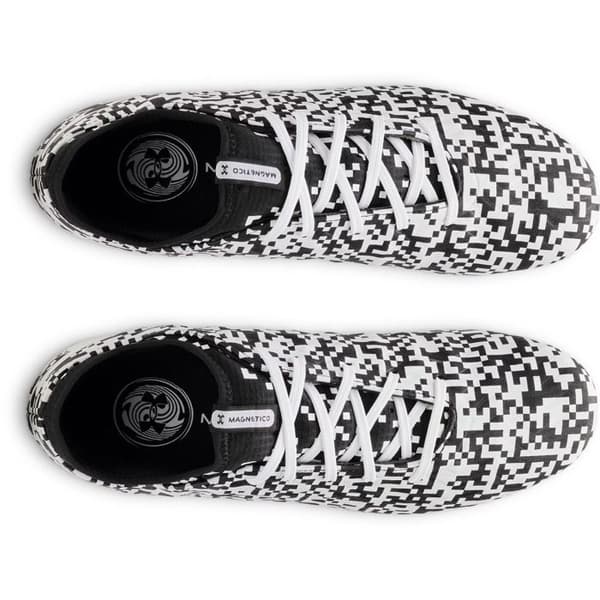 Under Armour Magnetico Select 5 FG fotbollsskor