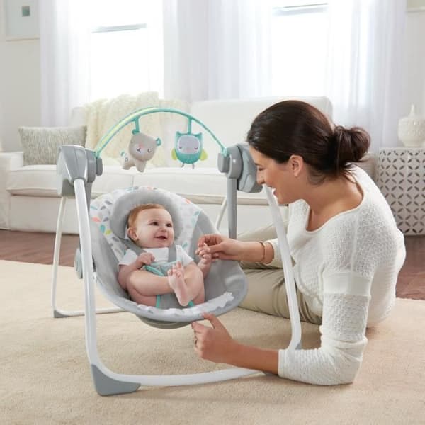 INGENUITY Babygunga elektrisk hopfällbar - Skog - Båge, babypresent, gunginställningar, timer