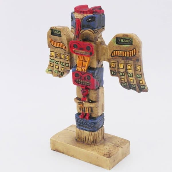 Staty - statuett Kocris casa