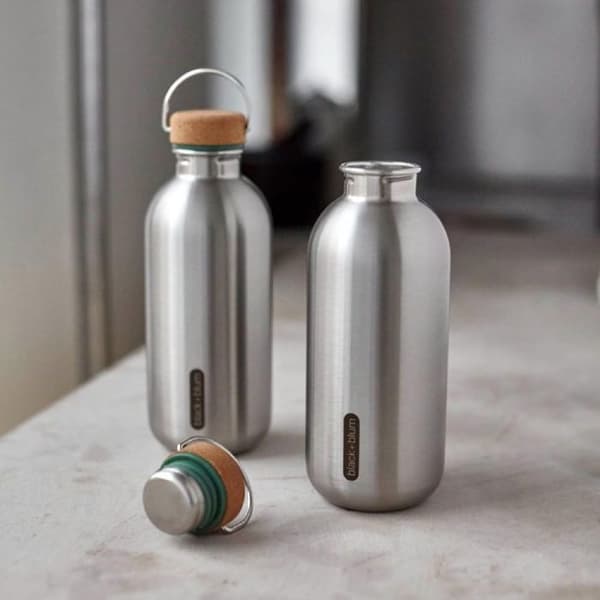 Inoxflaska 600ml - Olivgrön - Black + Blum
