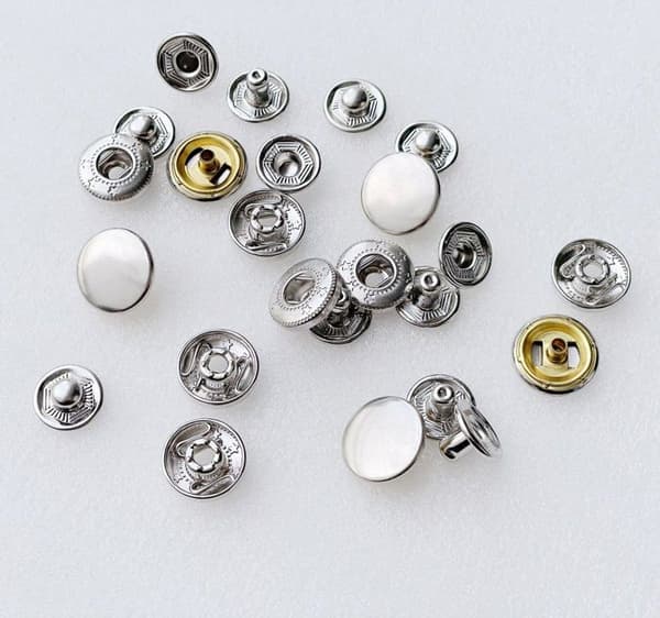 RERI - 20-pack tryckknappar 15 mm grå för sömnad