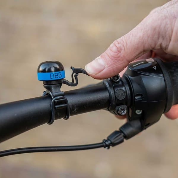 Cykelsignal - BBB - MiniFit - 78 dB - Lätt mässing - Snabb montering