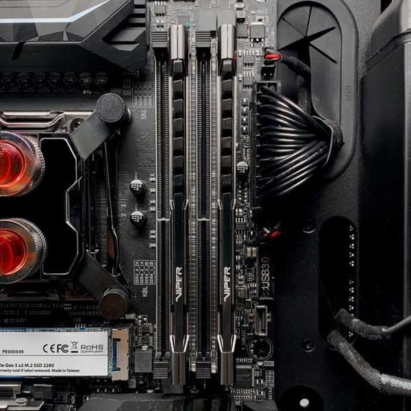 PATRIOT Minnebarrette 16Go