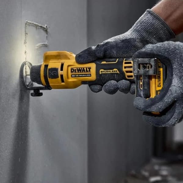 DEWALT DCE555N-XJ Trådlös gipsplåtfräs 18 V