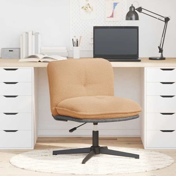 Beige kontorsstol med bouclétyg som ull