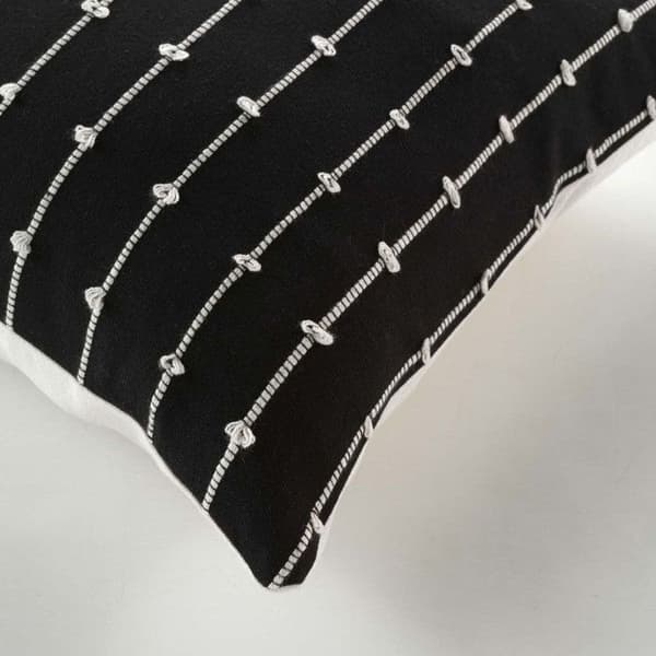 Dekokudde "Linechic" 45x45cm Svart