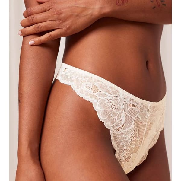 String dam Triumph Highleg Brazilian