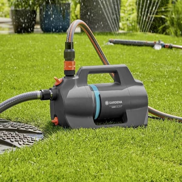 Trädgårdspump - GARDENA - Trädgårdspump 5200 Silent - Flöde 5 300 l/h - Tyst - Grå
