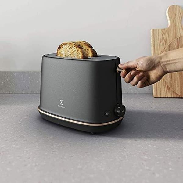 Brödrost - ELECTROLUX - E7T1-6BP - Svart - Modernt design - Kompakt och effektiv