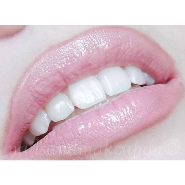 Rimmel Oh My Lip Gloss 130 Purrr fect