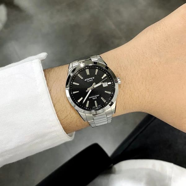 Klocka - CASIO - EFV-160D-1AVEF - Rostfritt stål - Vattentäthet 10 bar - 40 mm