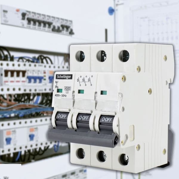 Trefasig strömbrytare 10A - SCHELINGER - Kurva B - 4kV - DIN-skena - 3 moduler