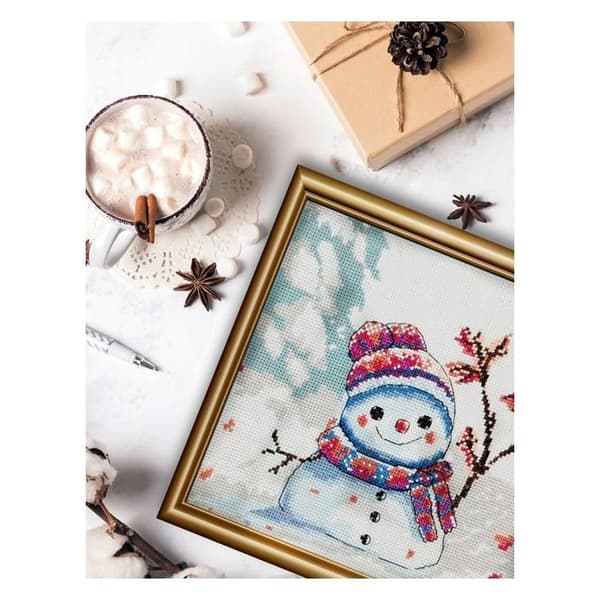 Korsstygnsset Aine "Klumpig vinter" 20x20 cm