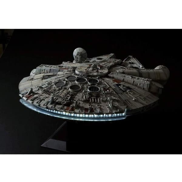Model Kit Perfect Grade Millenium Falcon - Gamesland - 48cm - Star Wars