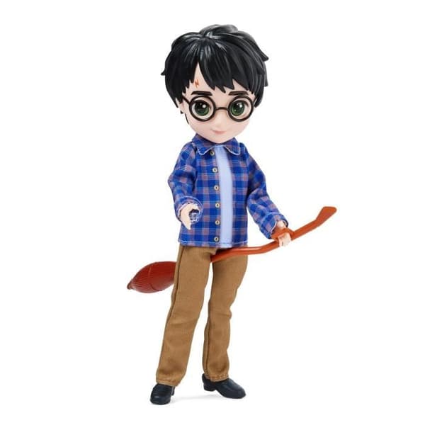 Harry Potter docka 20 cm med 2 outfits och 5 accessoarer - Spin Master