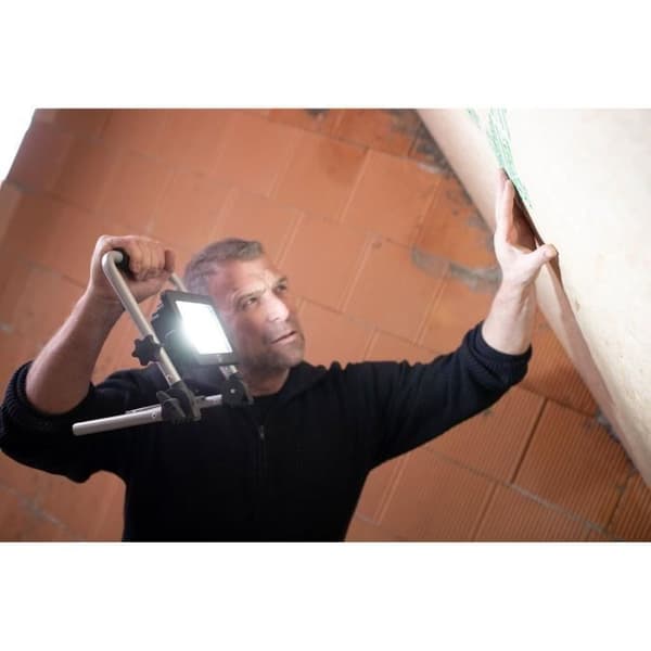 Brennenstuhl EL 2000 MA 20 W 1171960205