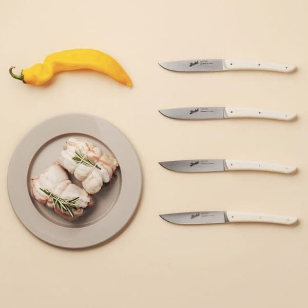 BERKEL Set med 4 Cream Steak Knives
