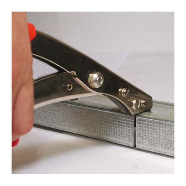 Nibblarsax - EDMA - N°1 0101 - För platt plåt - Spårbredd 2,7 mm