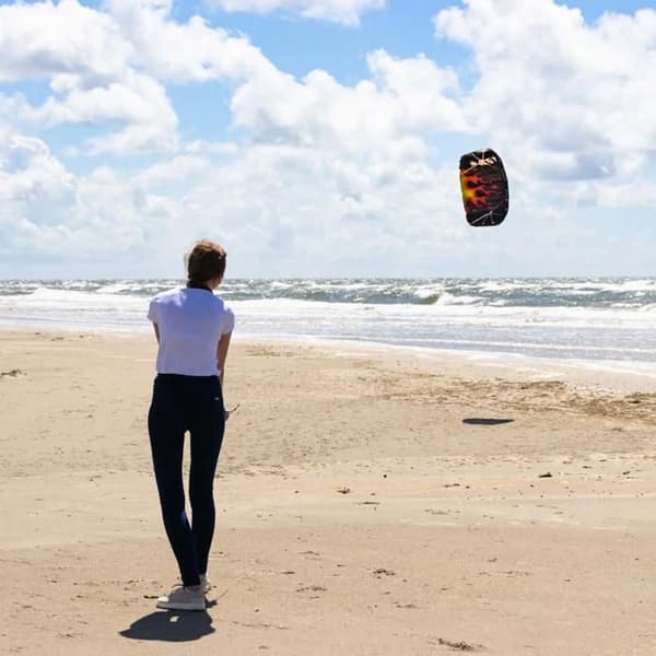 HQ INVENTO Wing 2 rader på grepp Symphony Beach III 1.3 Complete Fire