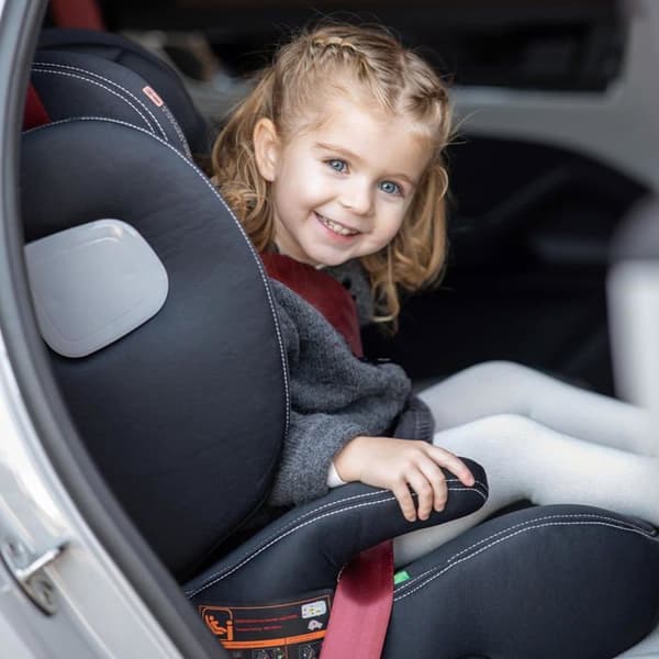 KikkaBoo i-TRACK i-Size bilstol, grupp 2-3 ISOFIX, beige, optimal säkerhet