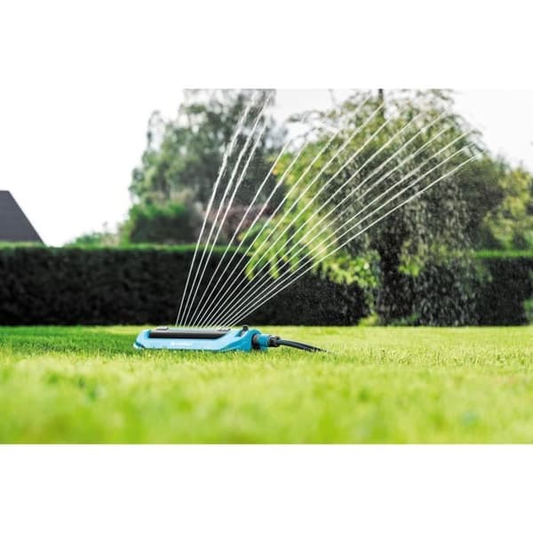 Oscillerande Opti-sprinkler med 20 munstycken (-- 320 M2).