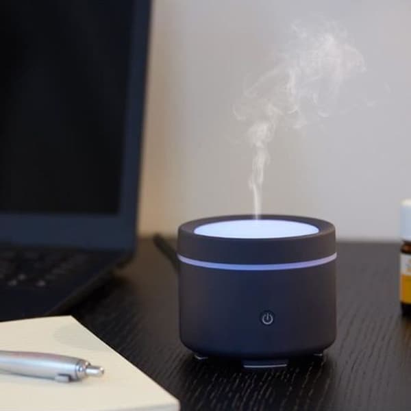 Diffusor av eteriska oljor - FIDJI - Svart - 70 ml - 8 timmar av diffussion - USB-laddbar