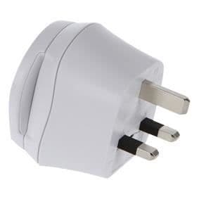 Universal combo adapter för UK - SKROSS - 1.302401 - Typ G - Vit - Rektangulär