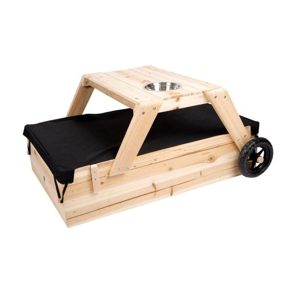 Sandlåda med bänkar och lerbord