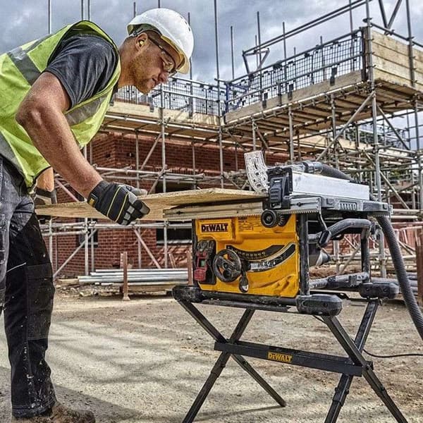 Bordssåg 1850W 210 mm DEWALT - med stativ - DWE7485RS-QS