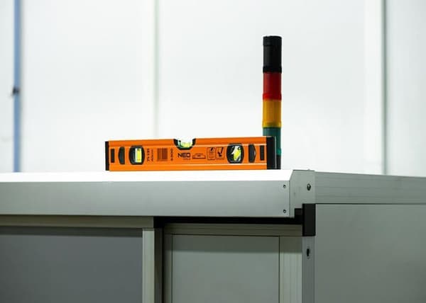 Vattenpass - Neo - Aluminium S 300 - 3 flaskor - 150 cm - Precision i justering