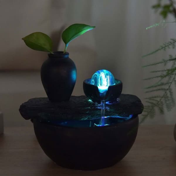 Inomhus fontän i harts med Silica LED