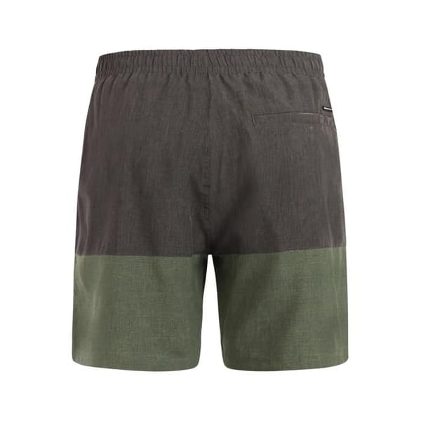 Badshorts Protest Cabus