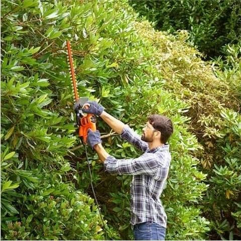 BLACK & DECKER Häcksax 50cm 450W BEHT251