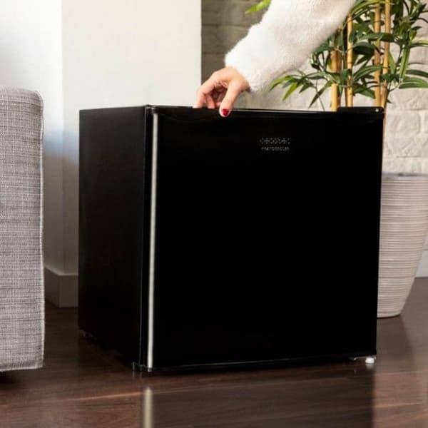Cecotec Mini-køleskab GrandCooler 20000 SilentCompress Black E