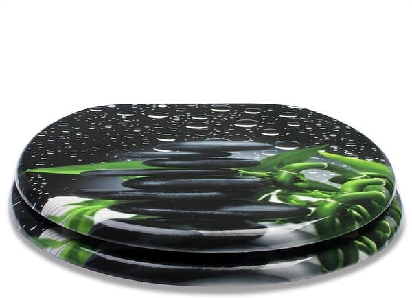 Oval toalettsits med soft close-funktion av MDF